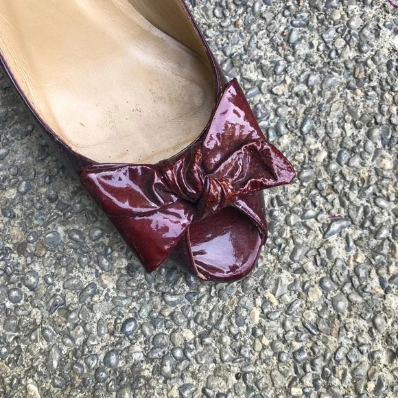 Faconnable Cranberry Red Patent Leather Bow Peep Toe Heels Size 9 - Picture 3 of 9